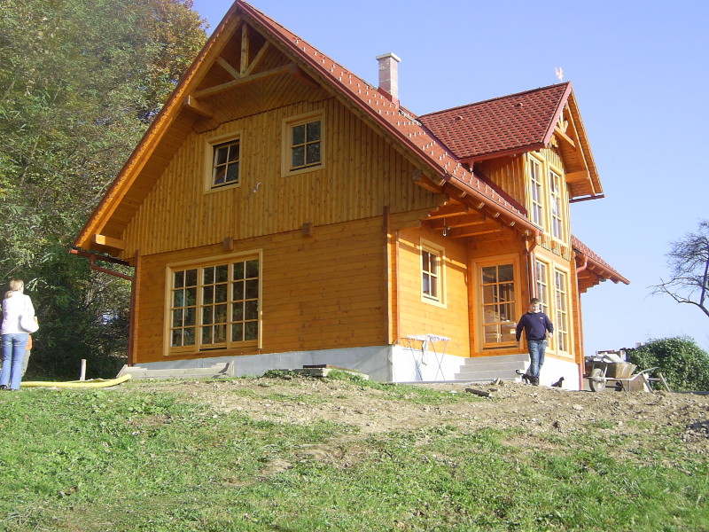 Stanovanjska brunarica - 6